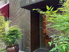 -荷风细雨·中国茶宴(世纪大道店)