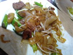干炒牛河-阿政粤小馆(中央大街店)