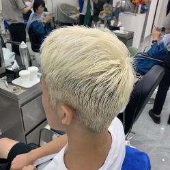 -COMO SALON 烫染可茉发型