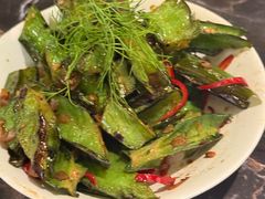 -LESCEDARS Brasserie Bistro香柏树