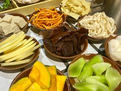 -贰回巷火锅馆(钟楼店)