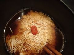 上汤炖菊花-萬國春·中菜馆(颐和公馆店)