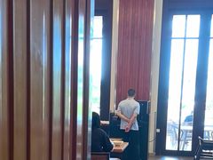 -亚龙湾希尔顿自助餐厅·海鲜·烧烤·沙滩BBQ·现场乐队