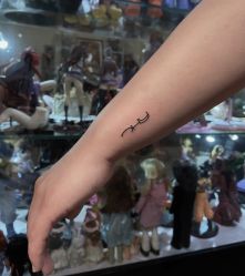 -木子·纹身店TATTOO穿孔·洗纹身