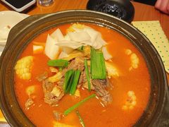 襄阳砂锅牛三鲜-莲餐厅·湖北菜·藕汤是头牌(愚园路店)