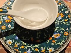 -尚尚仙·酸汤猪手·猪肚鸡火锅(华联万柳购物中心店)