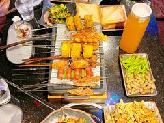 -最先生·烧烤·火锅·音乐聚会餐厅(大悦城店)