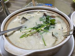 -芦茨金富饭庄·25年老字号·专做稻草鸡