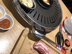 -江南猪肉商会无限续吃(弘大店)