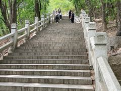 -灵岩山风景区