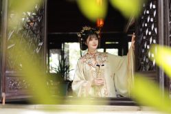 -梦回汉唐汉服旗袍体验馆(拙政园店)
