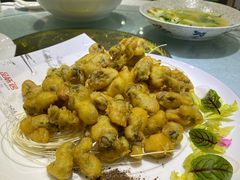 炸蛎蝗-品味居·首店·大连鲜活海鲜大连菜(东港店)