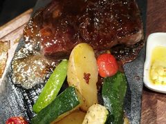 -Erman岩烧牛排(虹桥南丰城店)