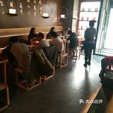 菜品也是足足的，这里环境也不错，看上去有中高大上的感觉
