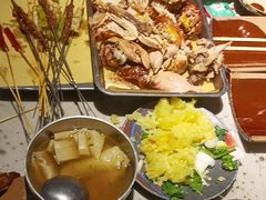 -破瓦寒窑·地摊烤羊排