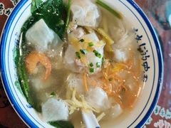 -长人馄饨铺(解放街店)