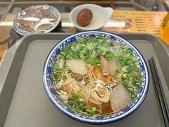 -东方宫·中国兰州牛肉拉面清真(三里屯店)