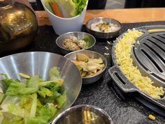 -GOGIYA·咕叽吖韩国传统烤肉店(东方新天地店)