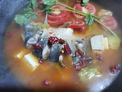酸汤稻花鱼-农夫人家餐饮
