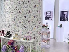 -名创优品(天河区正佳广场二店)