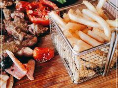 -火车头法国西餐厅