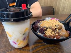 椰汁雪耳甜汤-老式乌米冰(阜阳园店)
