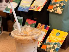 -星巴克臻选(南京金茂览秀城店)