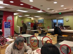 大堂-肯德基(珠峰店)
