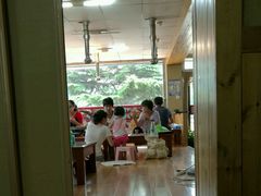 -亲昵春川鸡排(韩国美食街店)