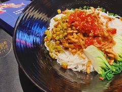 -凤凰湘语·海派湘菜(浦东旗舰店)