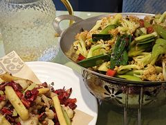 -桃子餐厅·天津菜(王顶堤总店)