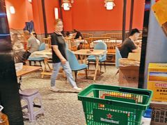 -老街烧烤大排档·地道湖北菜·龙虾馆(汉口火车站店)