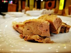 赠送小碟-聚春园自助餐厅(东街口店)