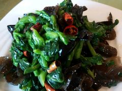 -小六汤包砂煲菜(文景路店)