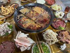 -正南齊北重庆老火锅(光华村直营店)