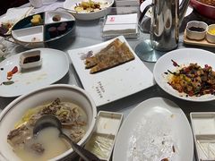 -鸭王烤鸭店(三里河店)