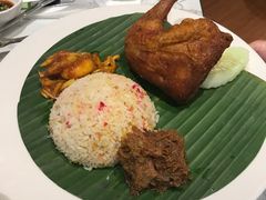 -关夫人餐厅(阳光广场店)