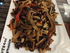 鲜笋炒肉片-自游人·美食一楼·地道徽菜(三十年名店)
