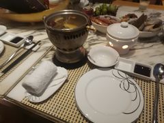 -雍和会海鲜姿造自助(湖东路店)
