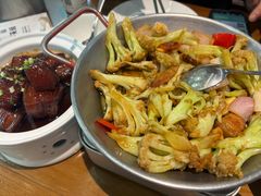 -小菜园新徽菜(芜湖奥特莱斯店)