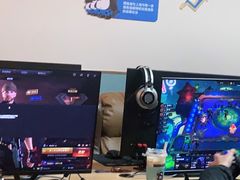 -网鱼电竞·棋牌(五一广场店)