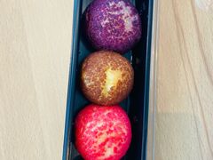 五彩泡芙-达美乐比萨(大冲店)