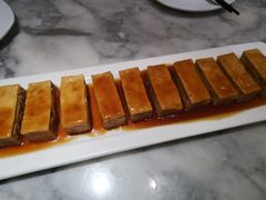 金牌豆腐箱子-城南往事·鲁菜·烤鸭(世茂宽厚里·大明湖店)