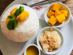 芒果雪冰-Cheevit Cheeva(Sirimangkalajarn)