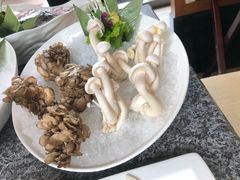 -辉哥火锅(虹桥路店)