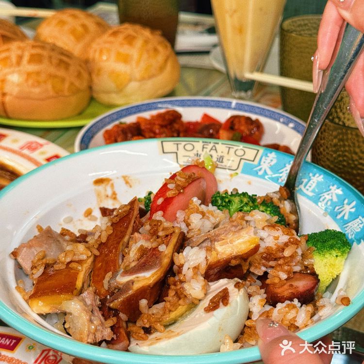 成都春熙路这家茶冰厅sha疯了…一秒魂穿HK