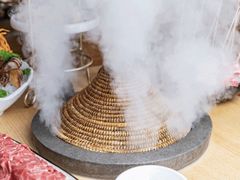 -咕嘟草帽鱼·牛奶一样的鲜鱼汤(天鹅湖万达广场店)