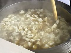 -周震馄饨