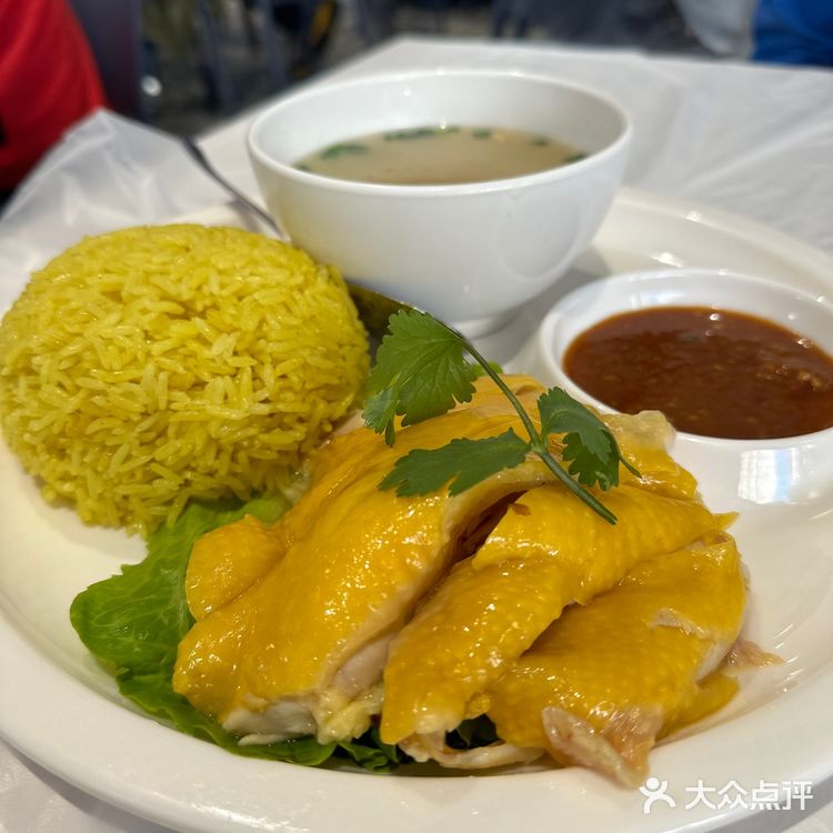 連隔離枱都聞到超香濃的胡椒味，蟹鉗超大隻又啖啖肉