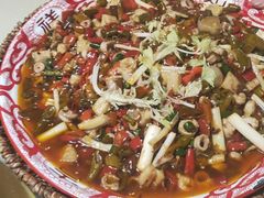 -牟记江湖特色重庆菜鱼蛋青蛙黄鳝海参(巴南区鱼洞鲁能店)